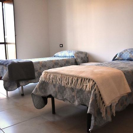 Palazzo Camelot, 19 Via Nazionale Appartement San Demetrio ne' Vestini Buitenkant foto