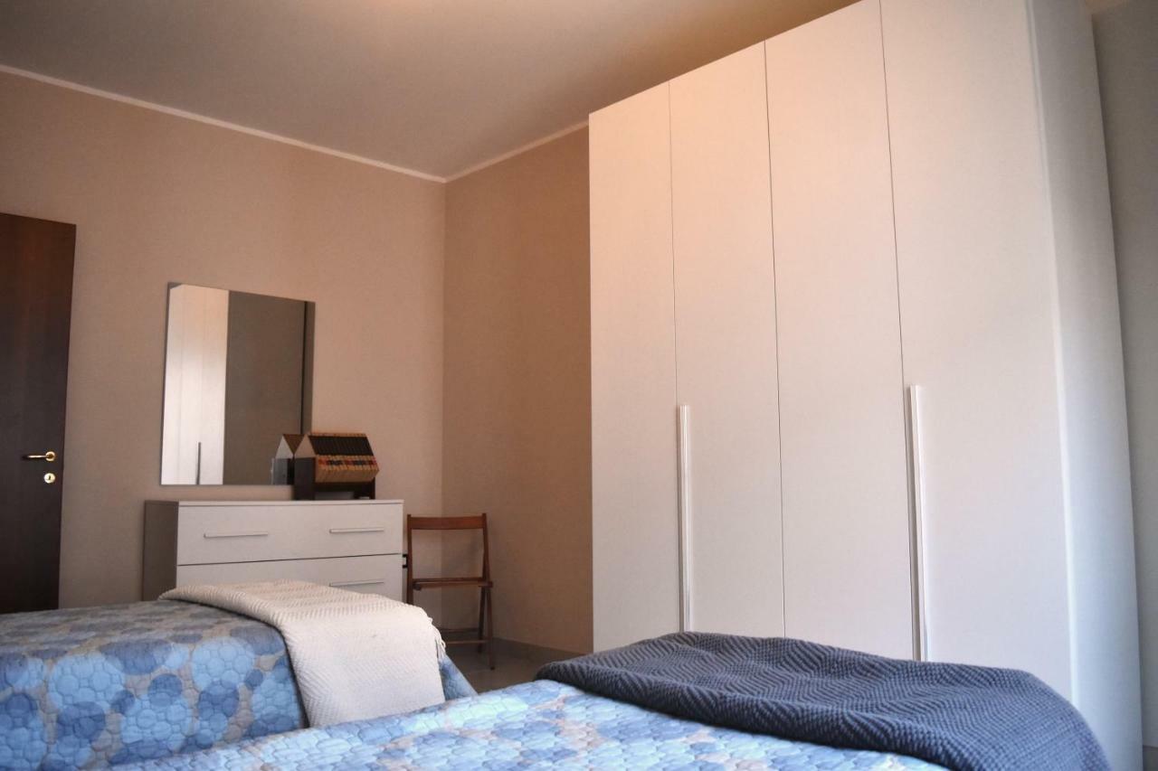 Palazzo Camelot, 19 Via Nazionale Appartement San Demetrio ne' Vestini Buitenkant foto